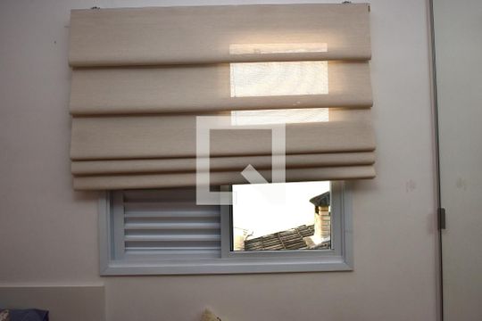 Casa para alugar com 3 quartos, 100m² em Campo Grande, São Paulo
