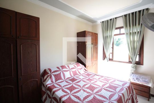 Suite de casa à venda com 3 quartos, 200m² em Jardim Leblon, Belo Horizonte