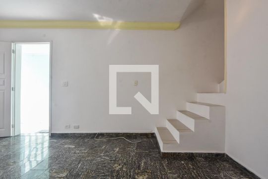 Sala  de casa à venda com 4 quartos, 120m² em Jardim Aeroporto, São Paulo