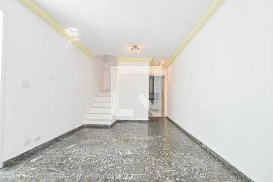 Sala  de casa à venda com 4 quartos, 120m² em Jardim Aeroporto, São Paulo