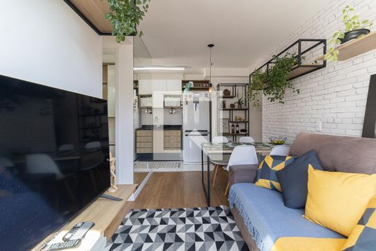 Sala de apartamento à venda com 2 quartos, 41m² em Jardim São Saverio , São Paulo