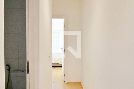 Corredor de apartamento à venda com 2 quartos, 110m² em Vila Alpina, Santo André