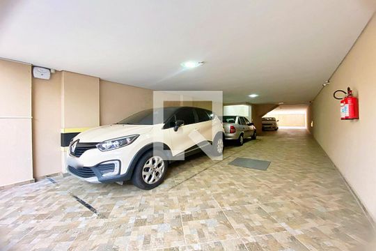 Garagem de apartamento à venda com 2 quartos, 110m² em Vila Alpina, Santo André
