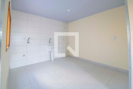 Cozinha de apartamento para alugar com 2 quartos, 70m² em Niterói, Canoas