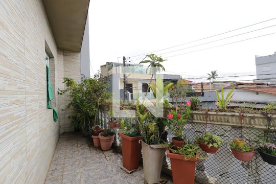Suite - Varanda de casa à venda com 4 quartos, 249m² em Vila Gilda, Santo André