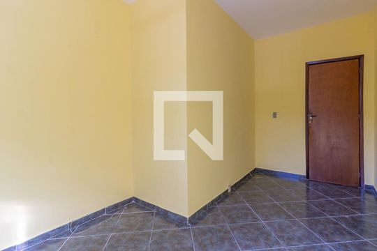 Quarto de casa para alugar com 2 quartos, 130m² em Vargem Pequena, Rio de Janeiro