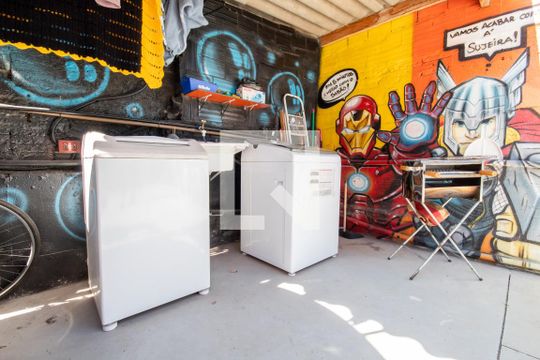Área de Serviço de kitnet/studio para alugar com 1 quarto, 10m² em Vila Osasco, Osasco