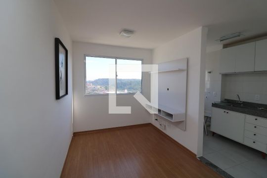 Sala de apartamento à venda com 2 quartos, 43m² em Cidade São Mateus, São Paulo