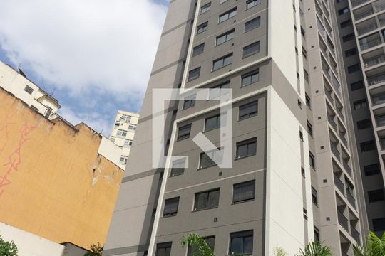 Fachada de apartamento à venda com 2 quartos, 50m² em Bela Vista, São Paulo
