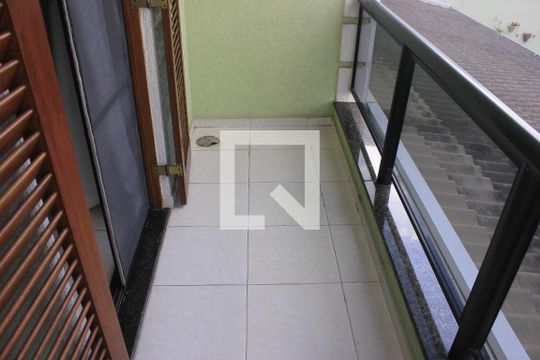 Varanda da 1º suíte de casa de condomínio à venda com 3 quartos, 130m² em Vila Augusta, Guarulhos
