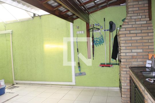 Espaço gourmet com lavanderia de casa de condomínio à venda com 3 quartos, 130m² em Vila Augusta, Guarulhos