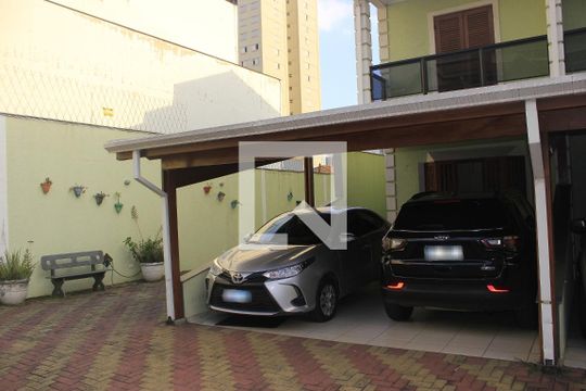 Garagem de casa de condomínio à venda com 3 quartos, 130m² em Vila Augusta, Guarulhos