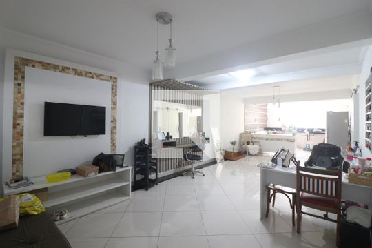 Casa à venda com 2 quartos, 150m² em Jardim São Paulo, São Paulo