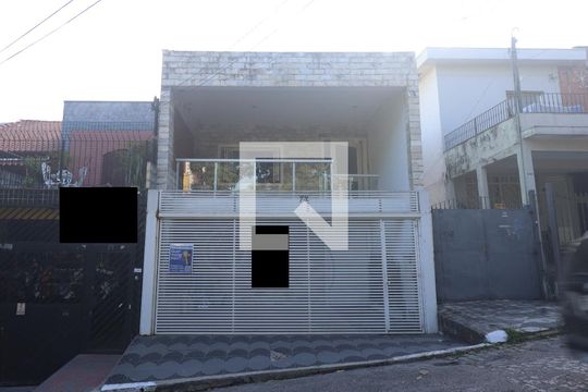 Fachada de casa à venda com 2 quartos, 150m² em Jardim São Paulo, São Paulo