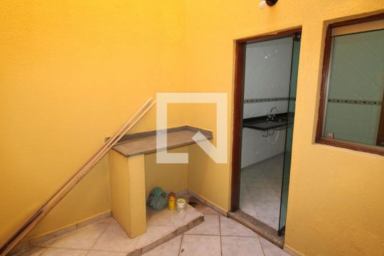 Área de Serviço de casa de condomínio para alugar com 3 quartos, 130m² em Vila Santos, São Paulo
