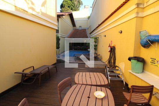 Área Comum de casa de condomínio para alugar com 3 quartos, 130m² em Vila Santos, São Paulo