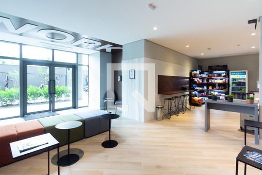 Área comum de kitnet/studio para alugar com 1 quarto, 27m² em Vila Nova Conceição, São Paulo
