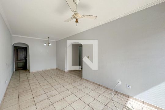 Sala de apartamento para alugar com 3 quartos, 100m² em Balneário Cidade Atlântica, Guarujá