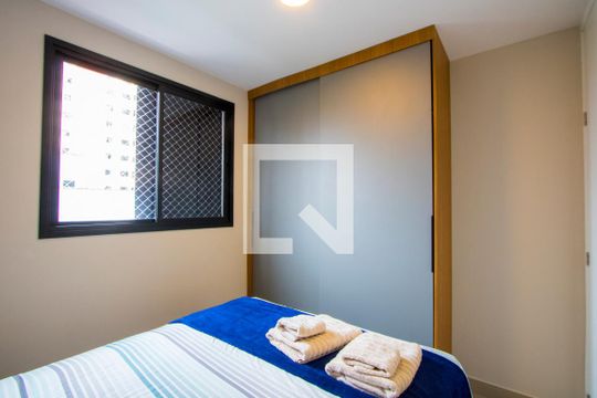 Quarto 1 de apartamento para alugar com 2 quartos, 48m² em Vila Valparaíso, Santo André