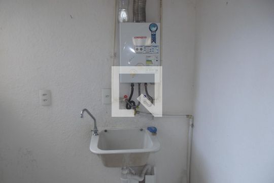 Área de Serviço de apartamento para alugar com 1 quarto, 40m² em Del Castilho, Rio de Janeiro
