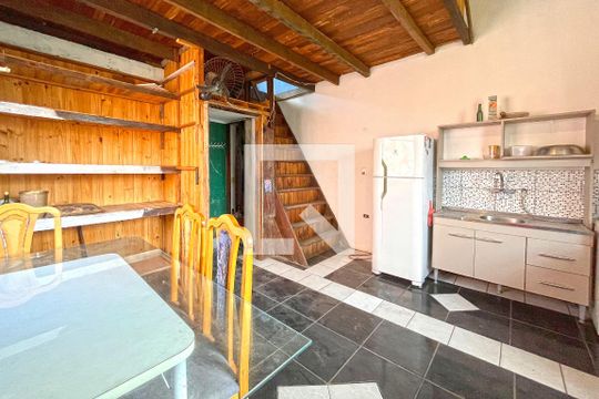 Cozinha de apartamento à venda com 1 quarto, 75m² em Cristal, Porto Alegre