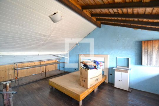 Quarto de apartamento à venda com 1 quarto, 75m² em Cristal, Porto Alegre