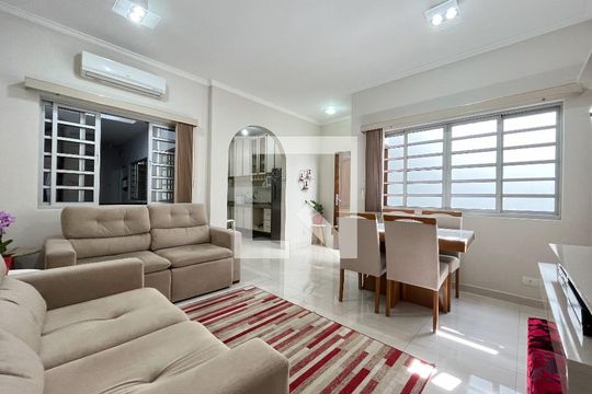 Casa à venda com 2 quartos, 325m² em Vila Guarani (z Sul), São Paulo