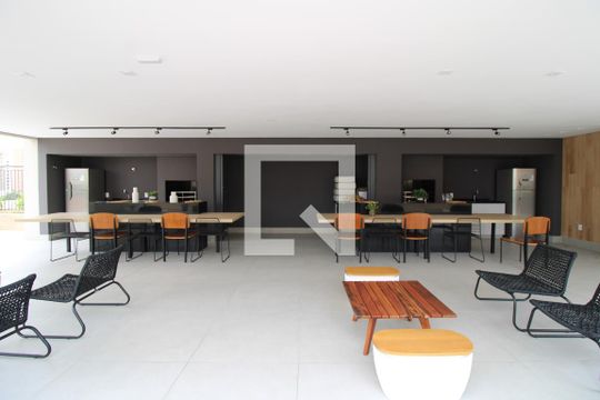 Área comum - Terraço - Churrasqueira  de kitnet/studio para alugar com 1 quarto, 24m² em Perdizes, São Paulo