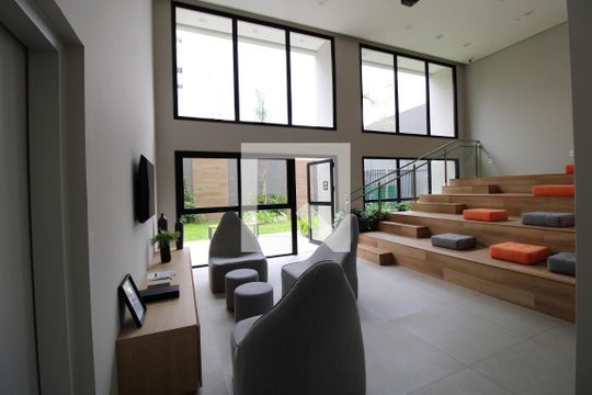 Área comum - Sala de TV de kitnet/studio para alugar com 1 quarto, 24m² em Perdizes, São Paulo