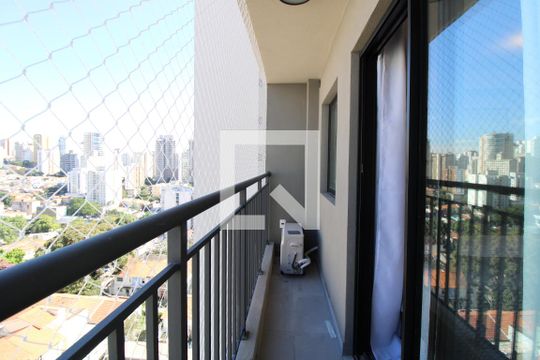 Varanda  de kitnet/studio para alugar com 1 quarto, 24m² em Perdizes, São Paulo
