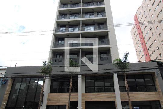 Fachada do condomínio  de kitnet/studio para alugar com 1 quarto, 24m² em Perdizes, São Paulo