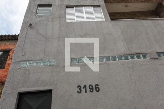 Fachada de apartamento para alugar com 1 quarto, 27m² em Conjunto Habitacional Teotonio Vilela, São Paulo