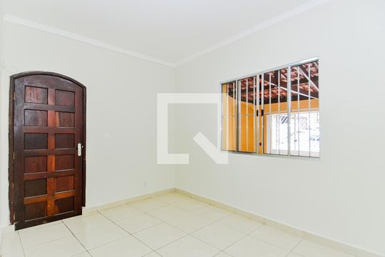 Casa para alugar com 2 quartos, 100m² em Jardim Artidoro, Guarulhos