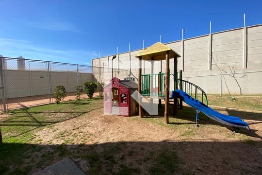 Playground de apartamento para alugar com 2 quartos, 47m² em Jardim Maria Luiza, Osasco