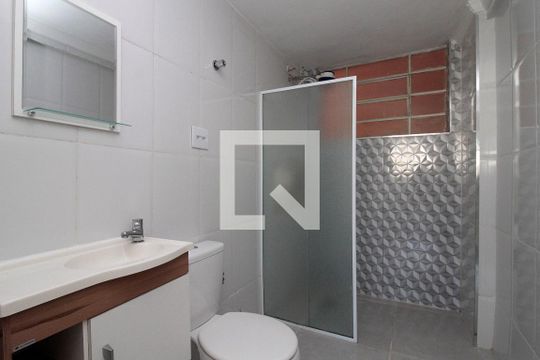 Banheiro de apartamento para alugar com 1 quarto, 40m² em Santa Efigênia, São Paulo