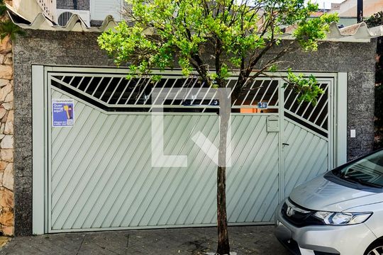 Fachada de casa à venda com 2 quartos, 110m² em Jardim Guimarães, Guarulhos