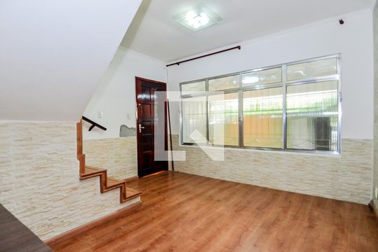 Casa à venda com 2 quartos, 110m² em Jardim Guimarães, Guarulhos
