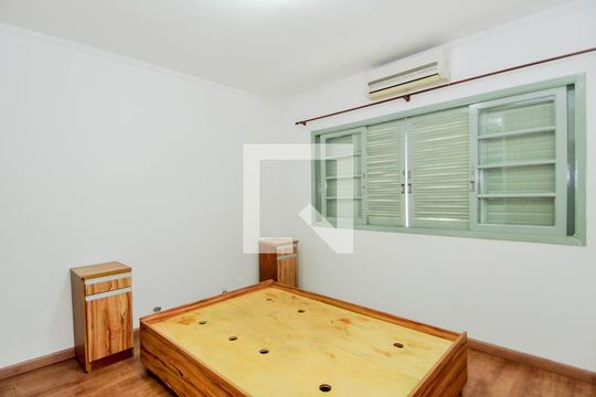 Quarto 1 de casa à venda com 2 quartos, 110m² em Jardim Guimarães, Guarulhos