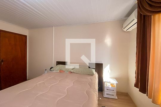Quarto 1 de casa para alugar com 2 quartos, 80m² em Guarani, Novo Hamburgo