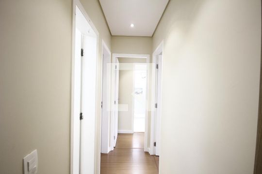 Corredor de apartamento à venda com 3 quartos, 82m² em Vila Mariana, São Paulo