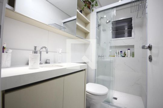 Banheiro de apartamento à venda com 3 quartos, 82m² em Vila Mariana, São Paulo