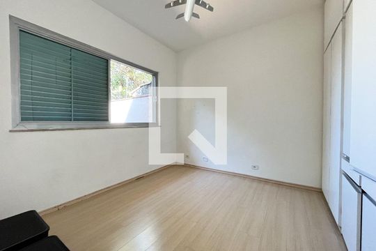 Quarto 1 de casa à venda com 5 quartos, 310m² em Jardim Oriental, São Paulo