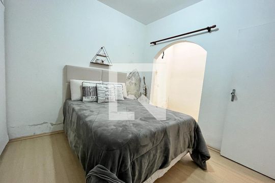 Quarto 2 de casa à venda com 5 quartos, 310m² em Jardim Oriental, São Paulo