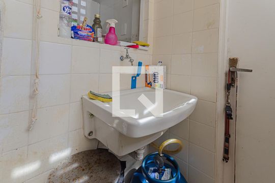 Área de Serviço de apartamento para alugar com 3 quartos, 105m² em Barra, Salvador