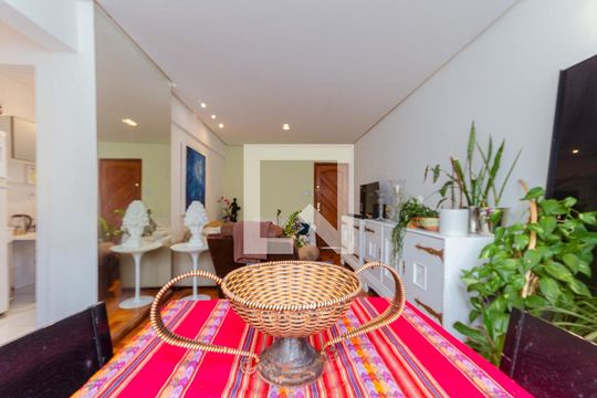Detalhe Sala de apartamento para alugar com 3 quartos, 105m² em Barra, Salvador