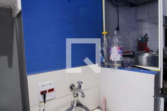 Área de Serviço de apartamento para alugar com 3 quartos, 58m² em Jardim Maria Eugenia, Sorocaba