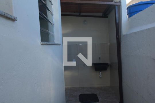 Vista do Quarto de casa de condomínio para alugar com 1 quarto, 50m² em Vila da Penha, Rio de Janeiro