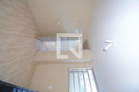 Cozinha de casa de condomínio para alugar com 1 quarto, 50m² em Vila da Penha, Rio de Janeiro