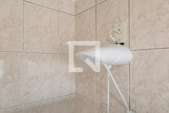 Chuveiro de casa à venda com 3 quartos, 239m² em Vila Guaraciaba, Santo André