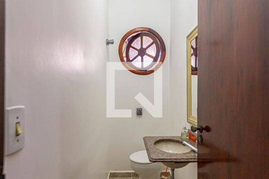 Lavabo de casa à venda com 3 quartos, 275m² em Jardim Las Vegas, Santo André